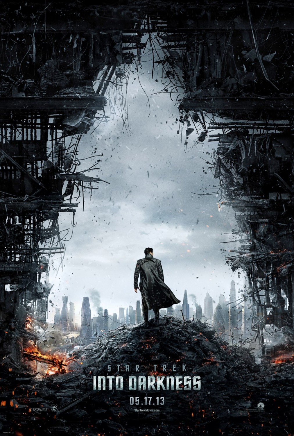 Extra Large Movie Poster Image for Star Trek Into Darkness (#1 of 22)