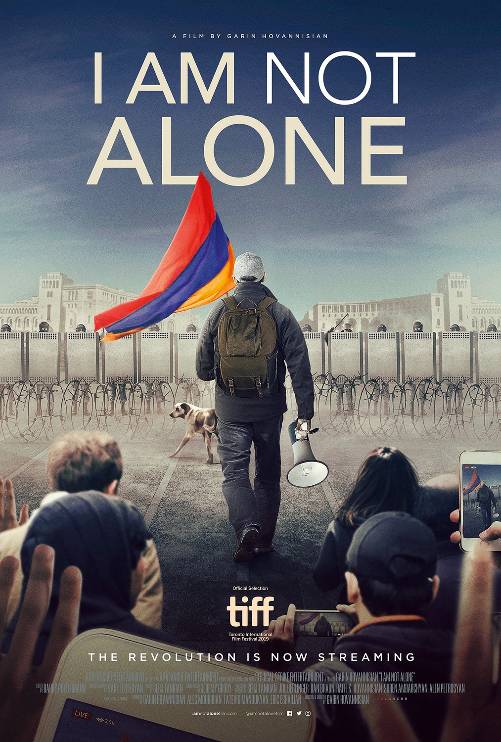 Extra Large Movie Poster Image for I Am Not Alone 