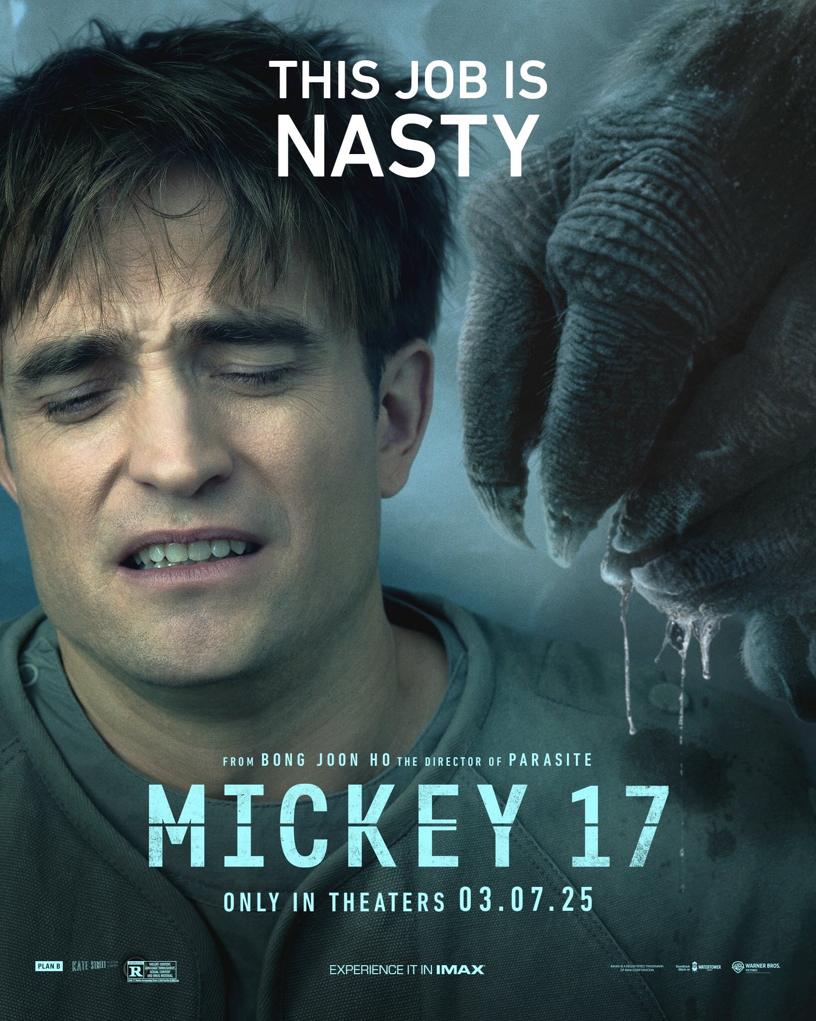 Mega Sized Movie Poster Image for Mickey 17 (#7 of 12)