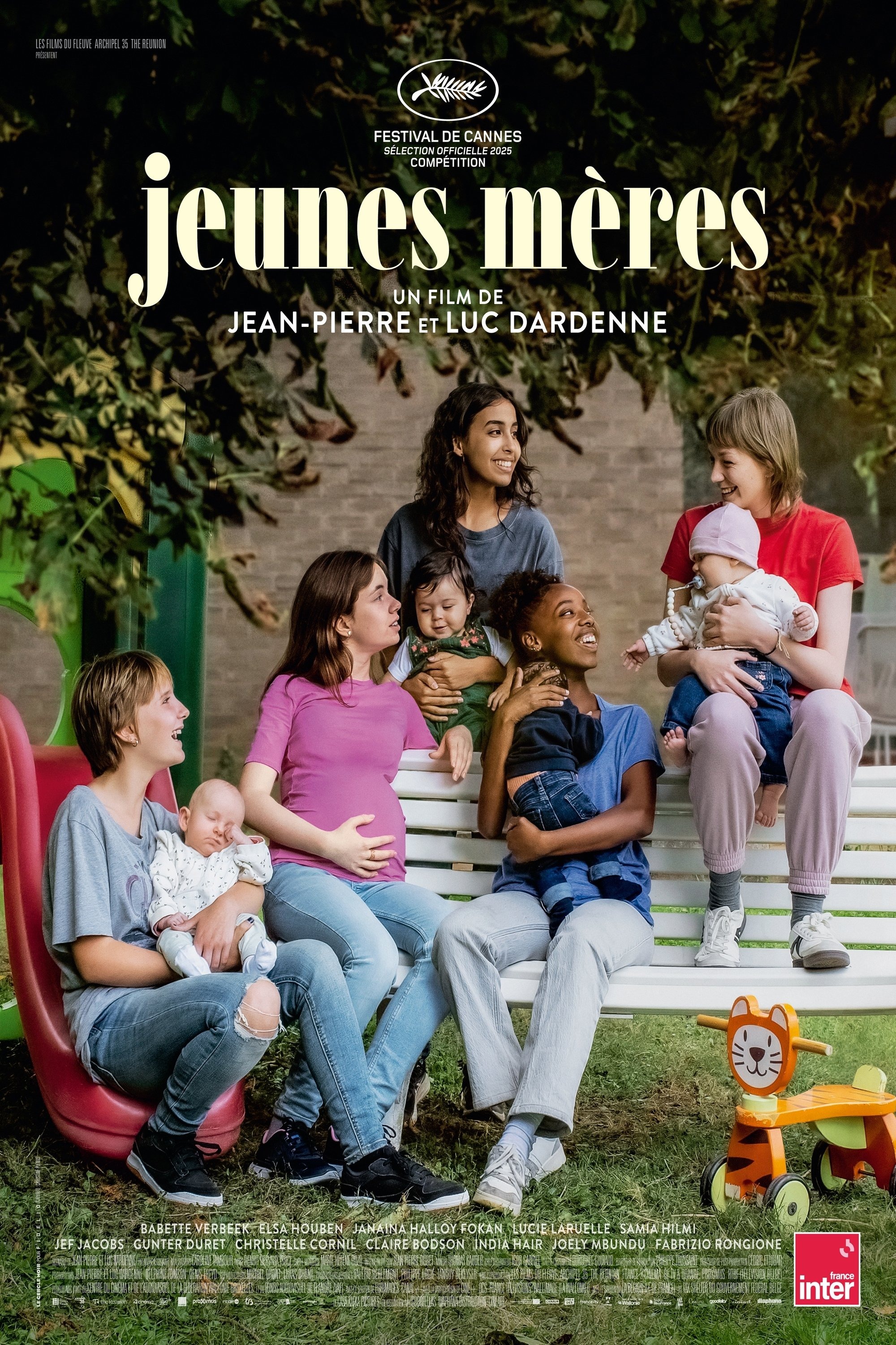 Mega Sized Movie Poster Image for Jeunes mères 
