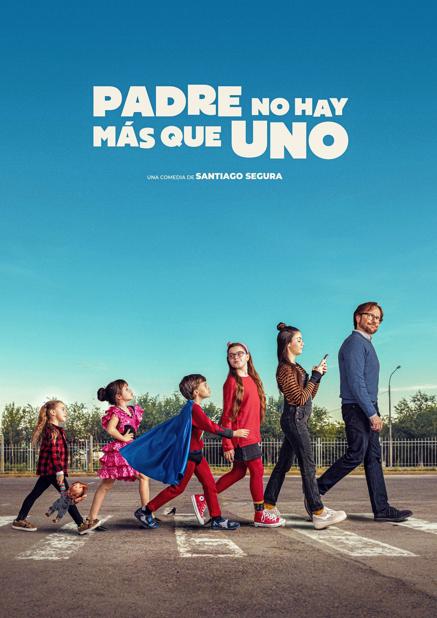 Mega Sized Movie Poster Image for Padre no hay más que uno (#3 of 5)