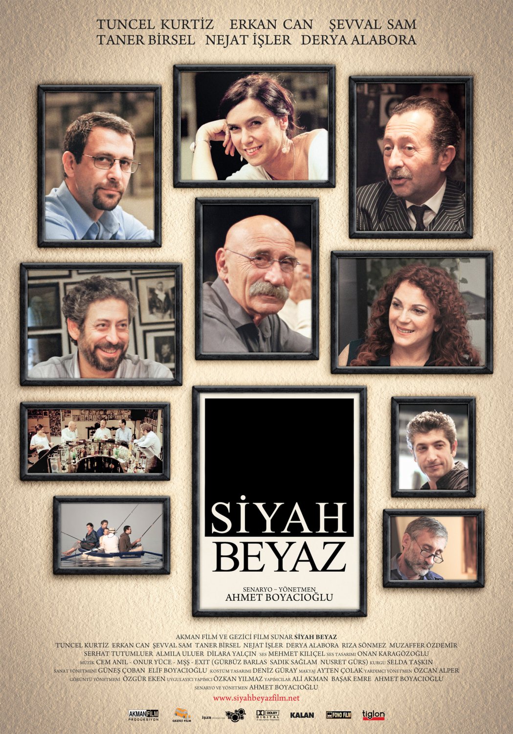 Extra Large Movie Poster Image for Siyah beyaz 