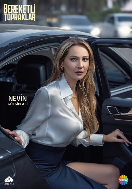 Bereketli Topraklar Movie Poster