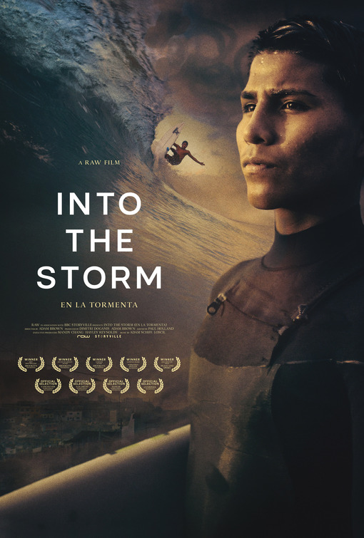 En la tormenta Movie Poster